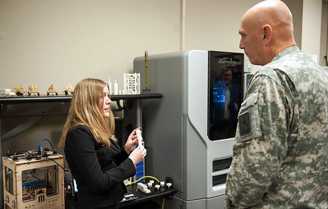 Армия США собирается использовать мобильные фабрики для печати дронов - «Технологии»