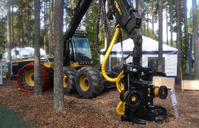 Роботизированная рука превратит дерево в бревно за считанные секунды - «Роботы»