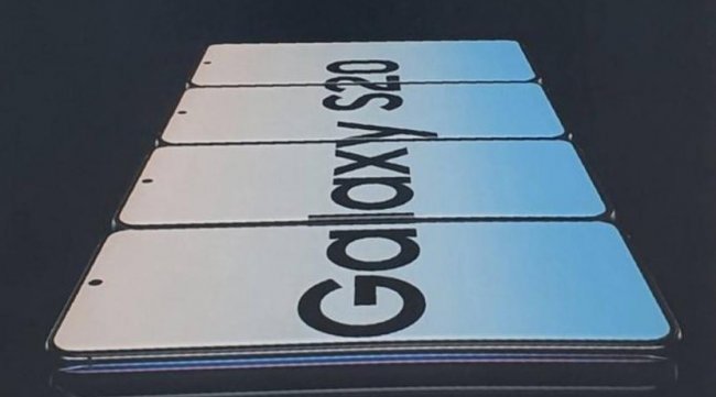Фото трех смартфонов Samsung Galaxy S20 демонстрирует выступающий модуль камер - «Смартфоны»