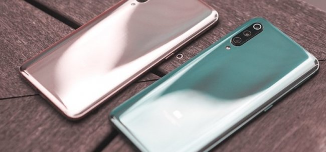 Похож на Xiaomi Mi 9: в сети появились промо-изображения смартфона Xiaomi CC9 - «Смартфоны»