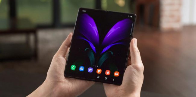 Складной смартфон Samsung Galaxy Z Fold 2 начал обновляться до Android 11 - «Смартфоны»