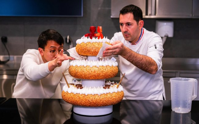 Роботорт RoboCake можно съесть — вместе с батарейкой, которая его питает - «Роботы»