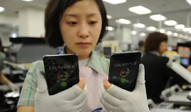 Samsung готовится впервые привязать бонусы рядовых работников к цене своих акций - «Технологии»