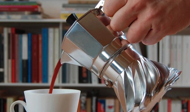 Оригинальный дизайн кофеварки Turbo Moka ускоряет приготовление кофе в два раза - «Техника»