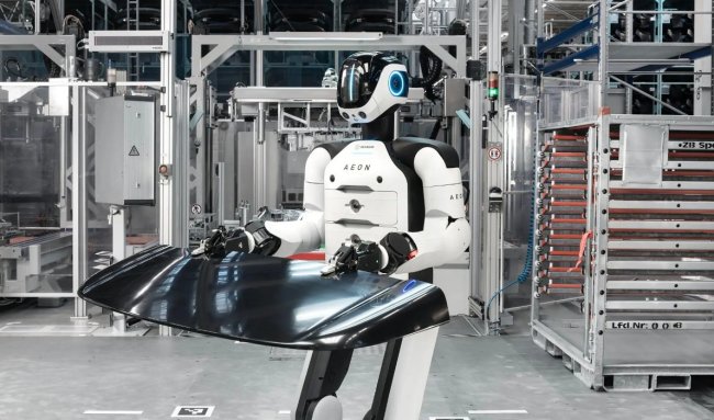 BMW начала использовать андроидов на своем ключевом заводе в Лейпциге - «Роботы»