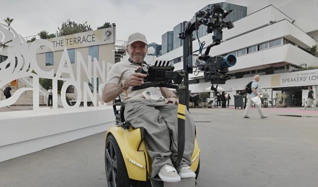 Гениальное изобретение превращает инвалидную коляску в профессиональный стедикам на колесах - «Технологии»