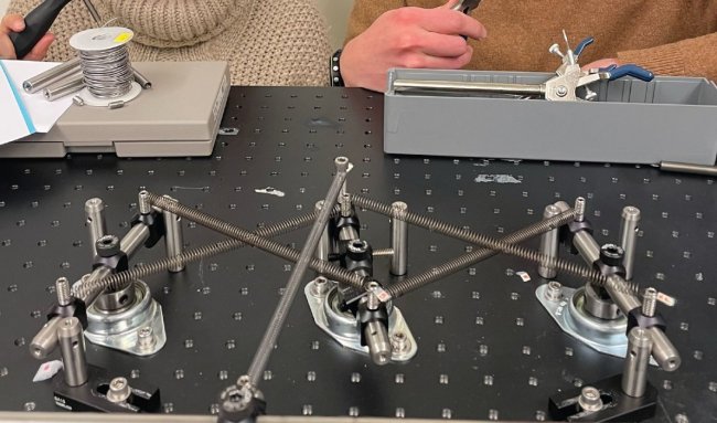 Пружинный компьютер поможет человечеству выжить после апокалипсиса - «Технологии»