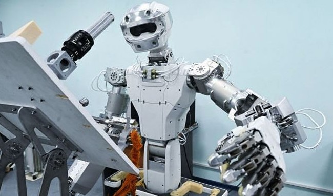 Российский «Теледроид» будет доставлен на МКС во втором полугодии 2026 года - «Космос»